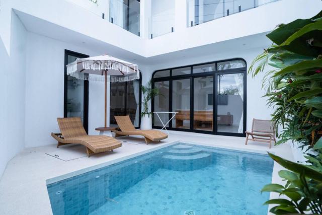 Amici - 2BR Indoor Living Pool Villa - Pererenan