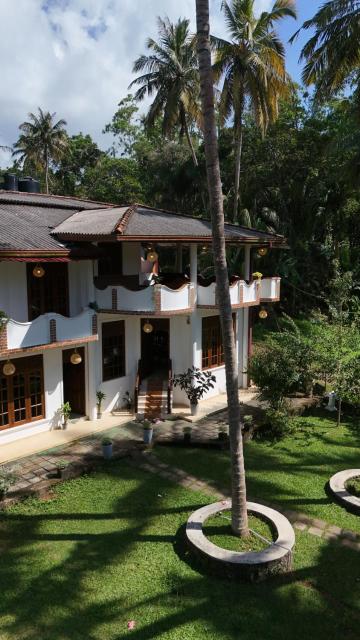 Coco Drift Hostel Hiriketiya