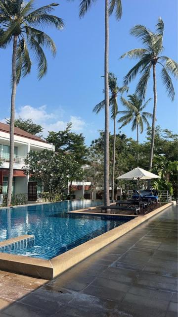 The Park Tropical duplex with sea view and pool
