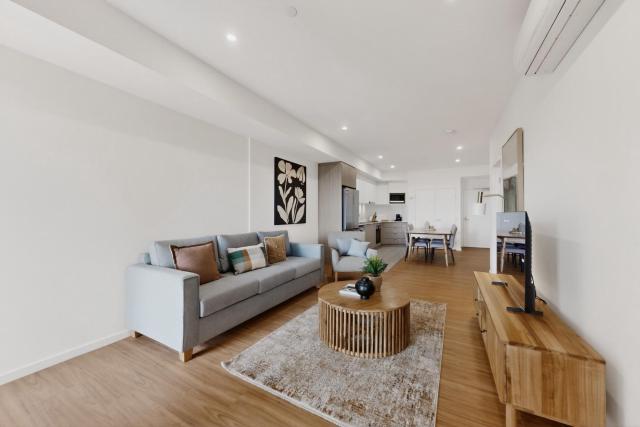 Stylish New Apartment with Modern Appliances