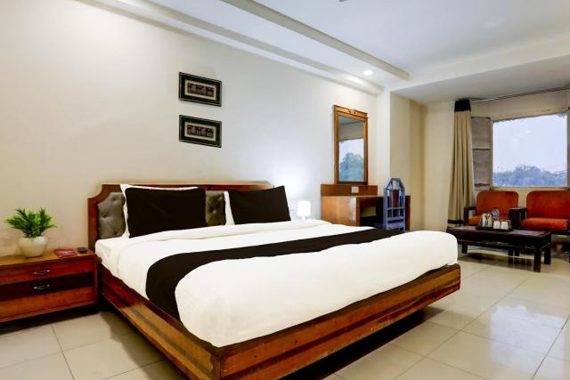 Super Townhouse Padav Square Gwalior Formerly Hotel Shelter
