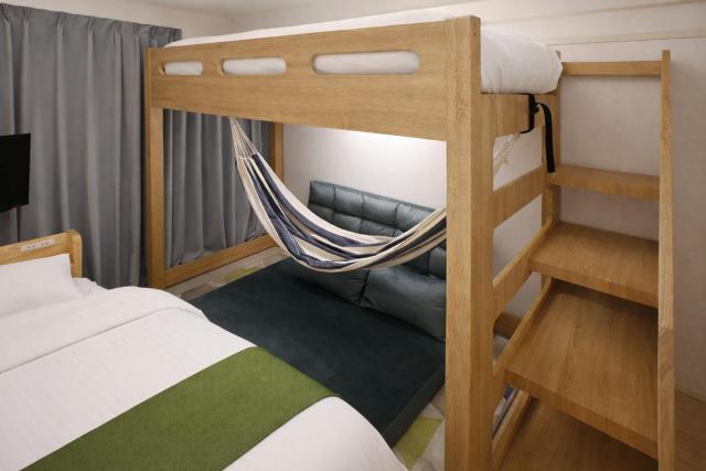 URBAN CABIN - City Center & Free Parking