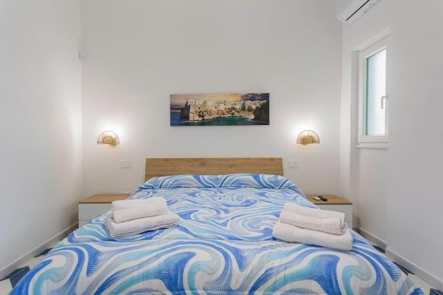 "Oltremare Lux Apt"- Seaview in the center & FREE Street Parking