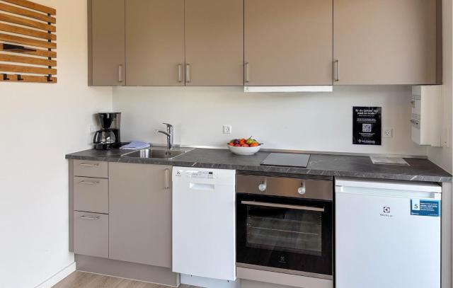 Stunning Apartment In Vejen With Indoor Swimming Pool