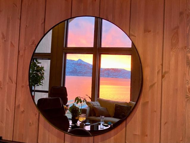 Cabin with sea view