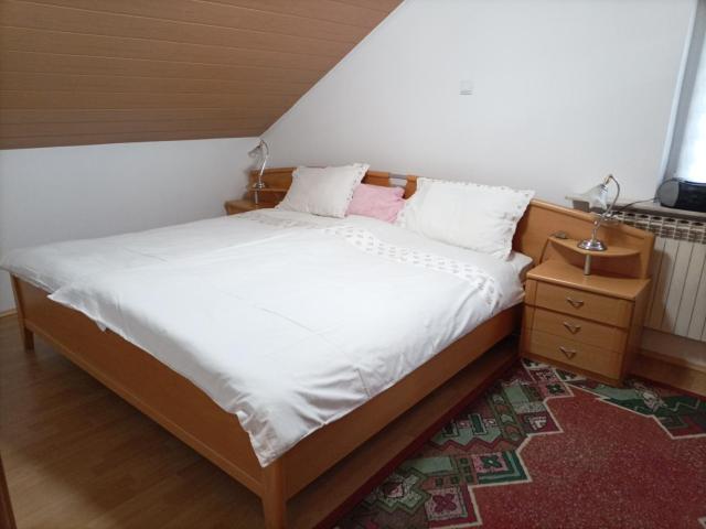 Zimmer mit Doppelbett