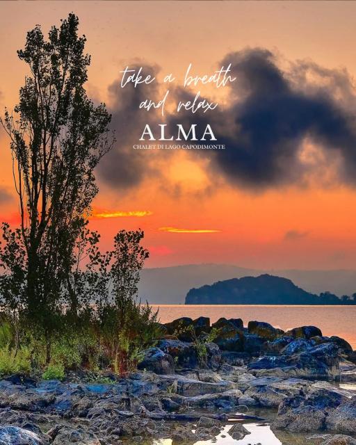 Alma Capodimonte Lake chalet