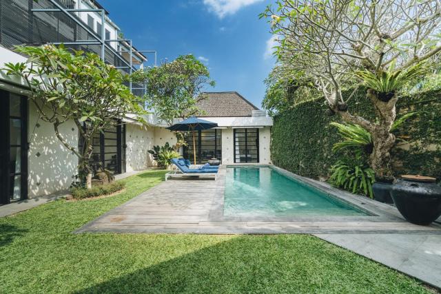 Luxury 3BR Villa with Pool, Billiards, & Sound in Umalas