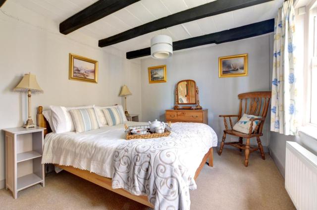 3 Bed in Whitby oc-r020