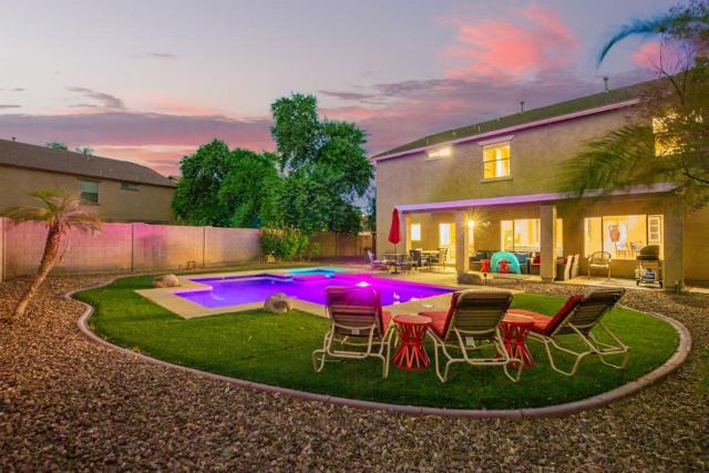 Spacious 6BR Oasis with Pool Hot Tub and Game Room