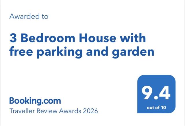 3 Bedroom House with free parking and garden