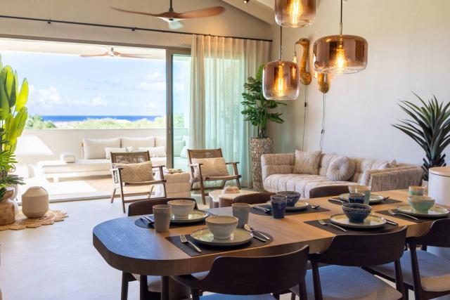 Florijn 7 - Ocean View Penthouse at The Reef