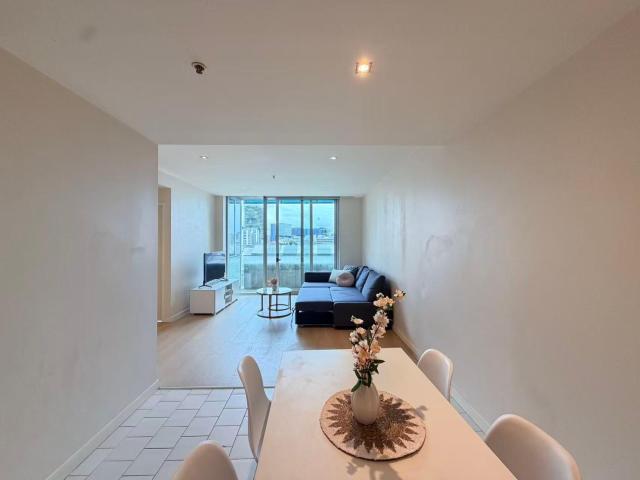 Iconic QV Aparment Hideaway Chic 2BR CBD Escape M39