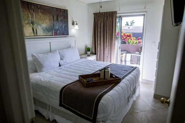 114 Fully Furnished 1BR Suite-Prime Location