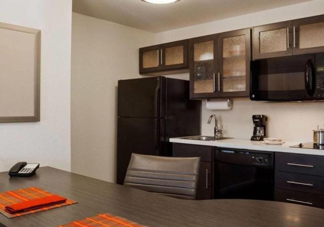 MainStay Suites Southfield-Detroit