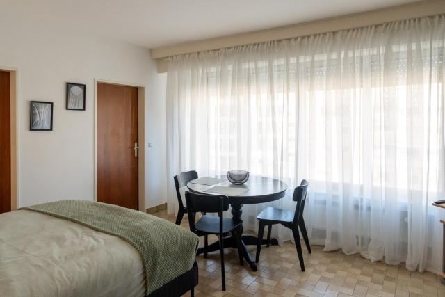 Core Luxembourg City - Gare Nest - Free Breakfast