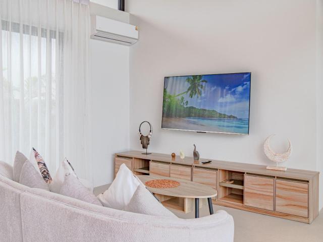 Villa Dreamlife Tropical 3BR Infinity Pool Villa with Quite Space Private Garden & Sun Deck