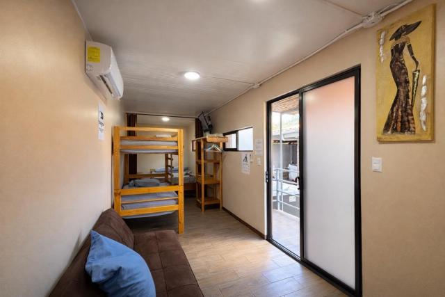 Good Vibes Apartments