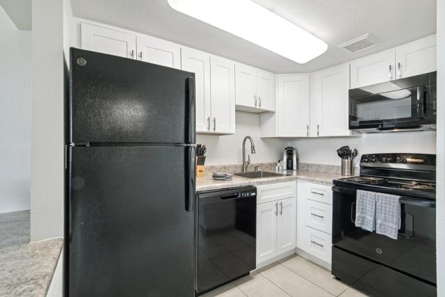 227-Fully Furnished, WiFi Included