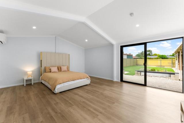 Inviting 5 Bedroom Home -Warm, Cosy & Spacious