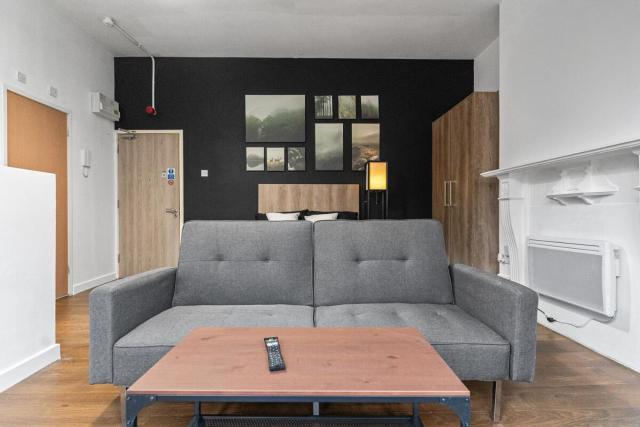 Charming Central Studio - 5