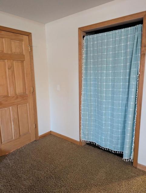 Private Lake Suite in Shared Basement - Cabin Feel - Near Twin Cities - Pet-Friendly