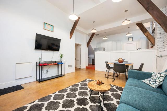 Brick & Beam Studio-Minutes away from Atlanta!