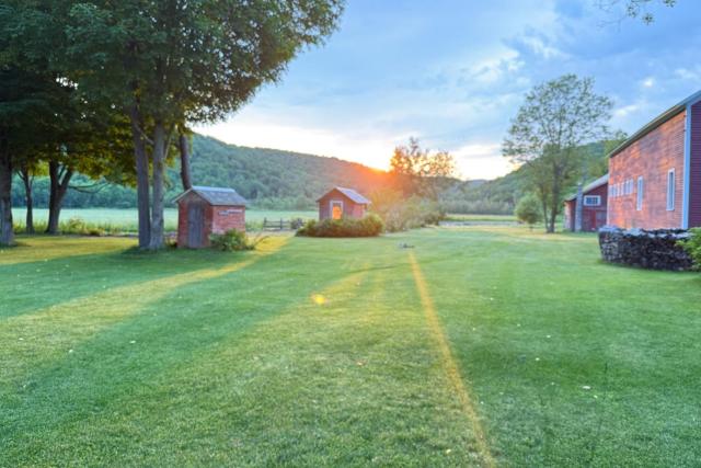 Mtn-View Rupert Village Home on Private Acreage