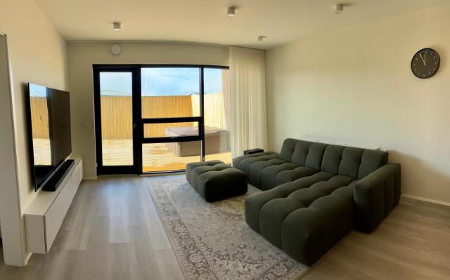Premium Njarðvik Retreat with Outdoor Jacuzzi