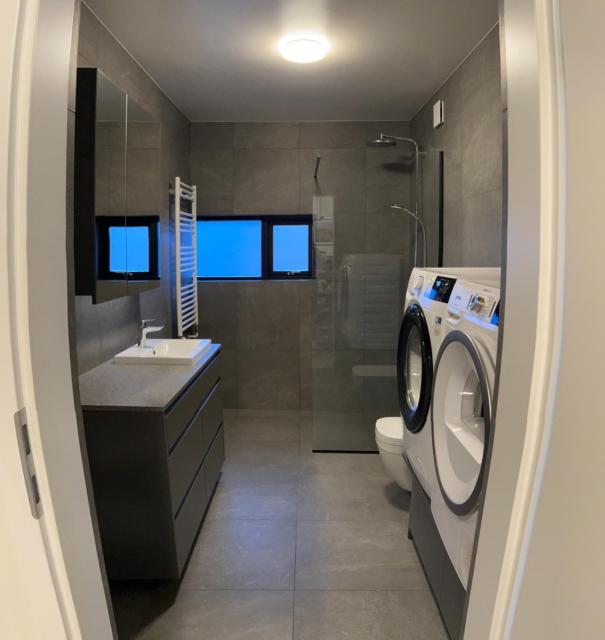 Premium Njarðvik Retreat with Outdoor Jacuzzi