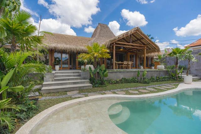 Villa Griya Melati, Authentic Joglo 2BR Private Pool Villa in Ubud