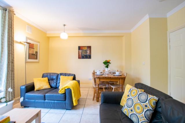 Bright Family-Friendly Apartment in Limerick
