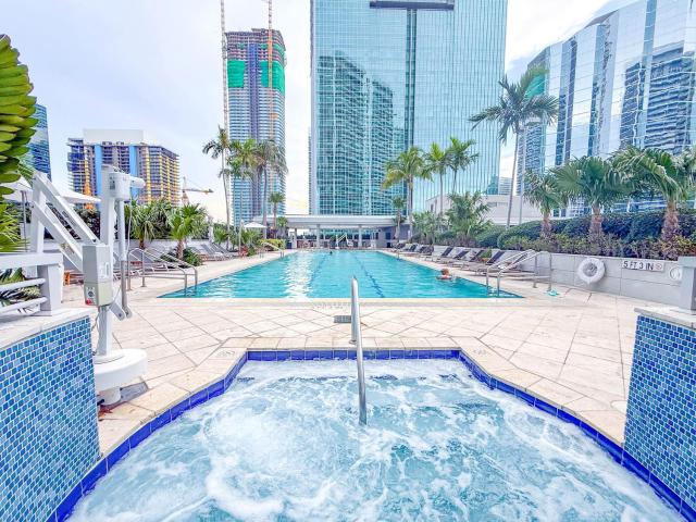 32 Brickell Royale With Skyline and Waterfront Views plus 5 Star Resort Facilities