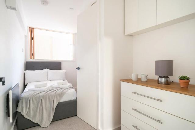 Modern and Quirky 2 Bed Flat in Manchester