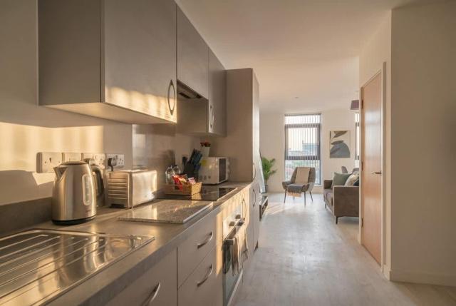 Modern Studio Apartment in Salford Great Views
