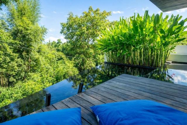 2BR Infinity Pool Villa with Ocean views