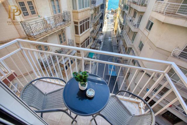 Stylish Sliema Studio with Balcony & Sea Views