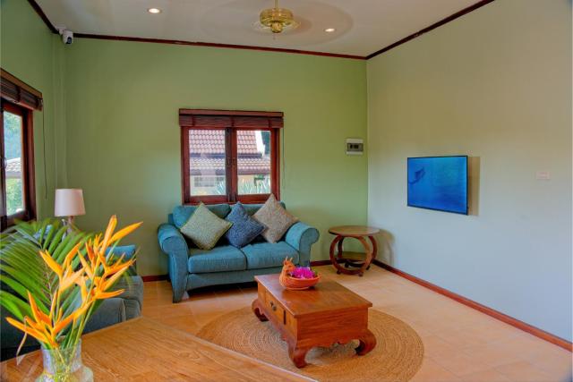 Chalok Reef Divers Hostel