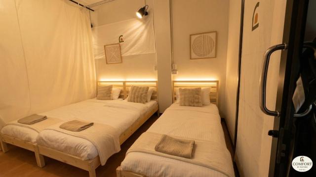 Hostel Bangkok Airport Comfort By MaTong " Near Suvarnabhumi Airport BKK "