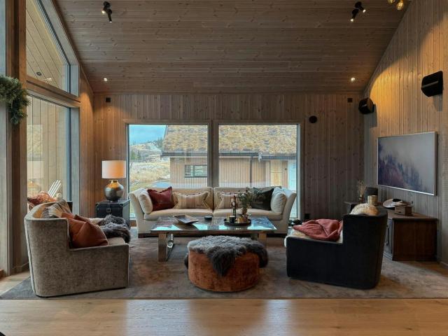 New Mountain Cabin With Panoramic Views In Hafjell
