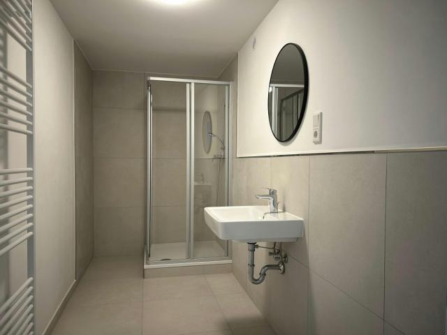 Central and Spacious Apartment for 5