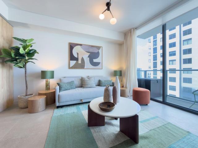 C1611 Modern Boho Retreat with Pool and City Views in Miami Downtown