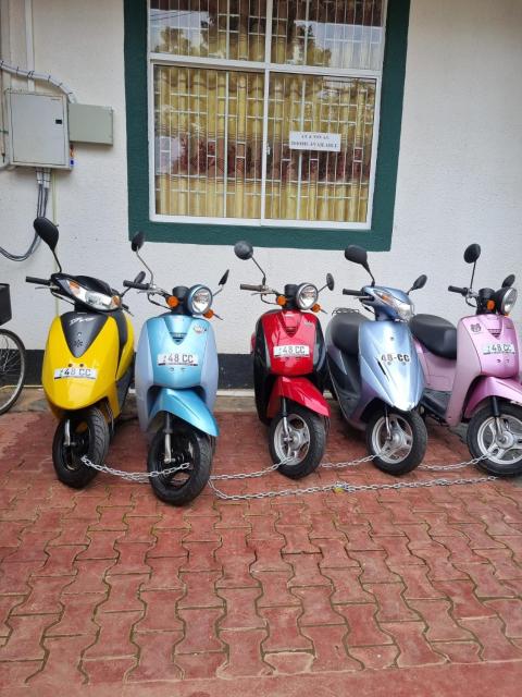 Wings Hotel & Hostel