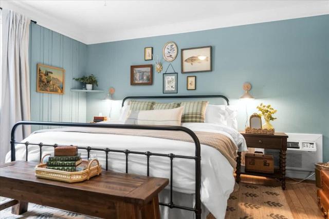 7- Rock Island Cottage