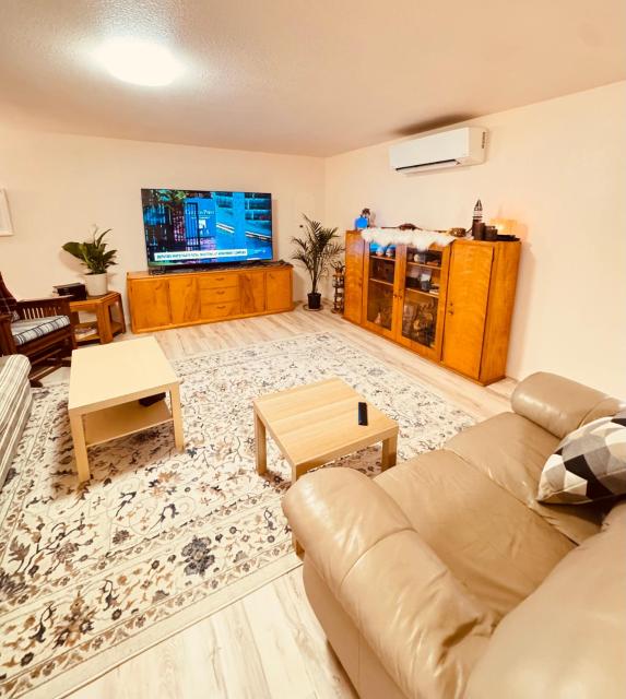 Comfy Room Near Olympic National Park