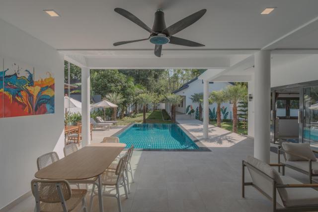 Happy Family Villa 3 -New 7 bedrooms Private Pool Villa South Phuket near beautiful beaches