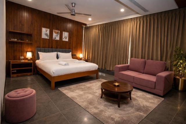 Hotel Navas Inn- Pure Veg, Kolhapur