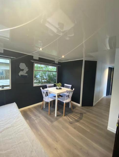 Mobil-home dans un camping calme et familial chez César