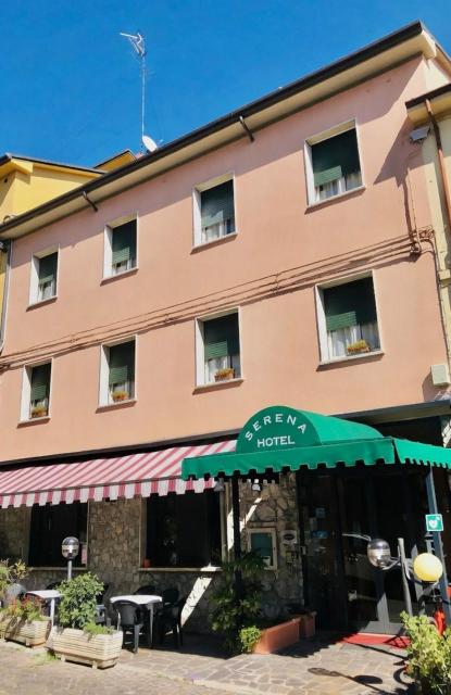 Hotel Serena