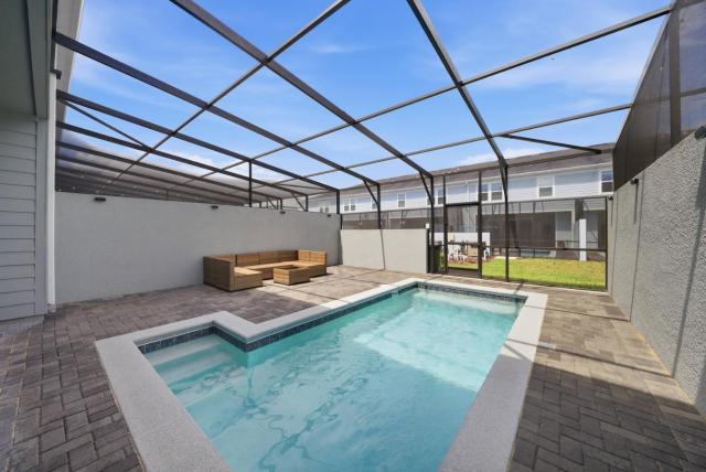 Cozy NEW 05 Bedrooms At Windsor Cay